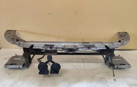 Land Rover Evoque I Radiator support slam panel BJ3200208
