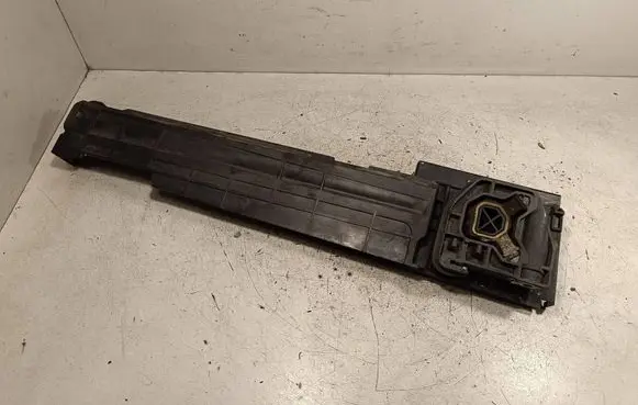 BMW 4 F32 F33 Side radiator support slam panel 7600537
