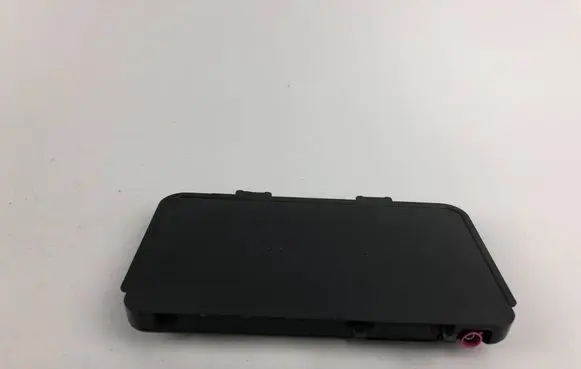 Volkswagen Golf VIII Wireless charging module 5NA980611