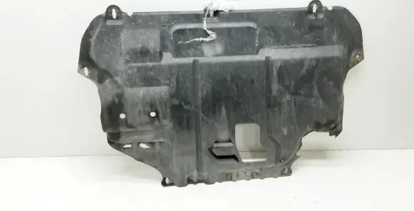 Volvo V50 Engine splash shield/under tray