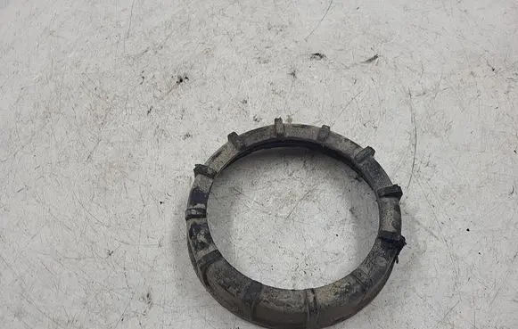 Audi A4 S4 B5 8D In tank fuel pump screw locking ring/nut 