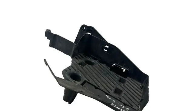 Battery tray