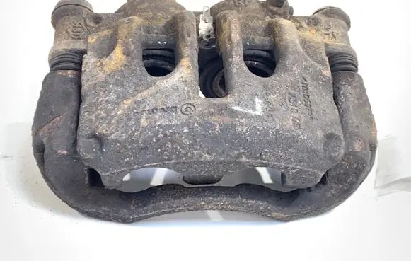 Renault Master III Front brake caliper