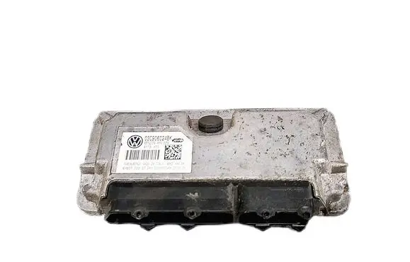 Volkswagen Golf VII Engine control unit/module 03C906024BK