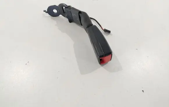 BMW 5 F10 F11 Middle seatbelt buckle (rear) 72117243275 7243275 724327504