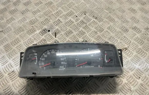 Mitsubishi Pajero Sport I Speedometer (instrument cluster)