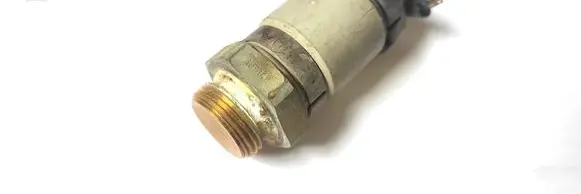 Opel Vectra B Coolant temperature sensor 268137