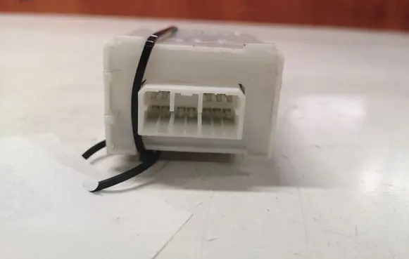 Honda CR-V Window wiper relay 76750S9A003