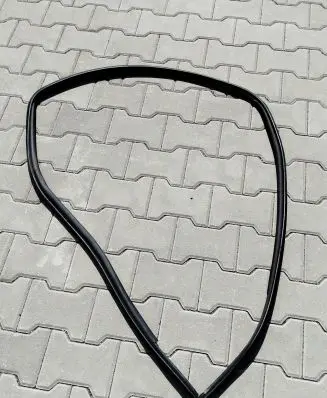 Opel Astra K Front door rubber seal