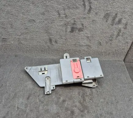 Audi Q8 Current control relay 4M0941823E 4M0941824BA