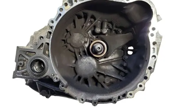 Toyota Avensis T250 Manual 6 speed gearbox 