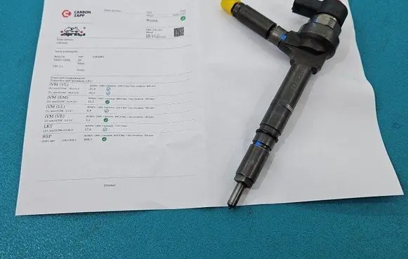 Fuel injector
