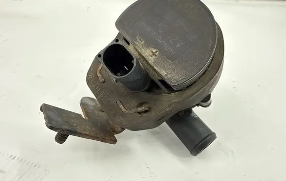 Mercedes-Benz E W211 Electric auxiliary coolant/water pump A2118350028