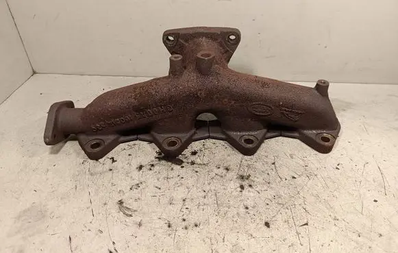 Jaguar XE Exhaust manifold G4D39430CB