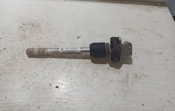 BMW X5 E70 Steering column universal joint 6774108 1201051550 09B530W50633