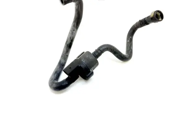 Audi A4 S4 B6 8E 8H Vacuum valve 058133459