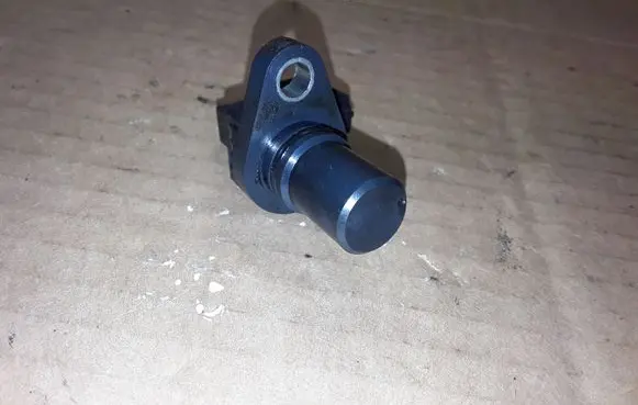 Subaru Forester SG Camshaft position sensor J5T24091