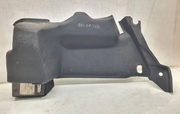 Volkswagen PASSAT B5.5 Trunk/boot side trim panel 3B5867430CE