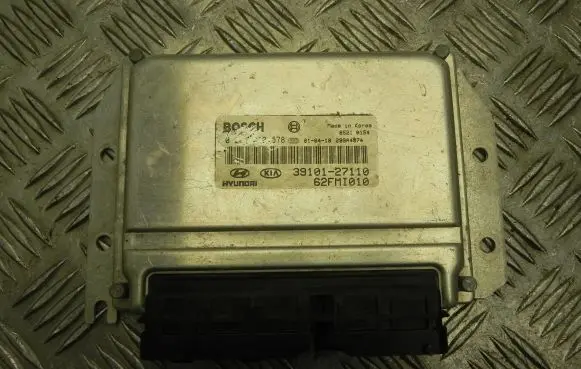 Hyundai Trajet Engine control unit/module 3910127110