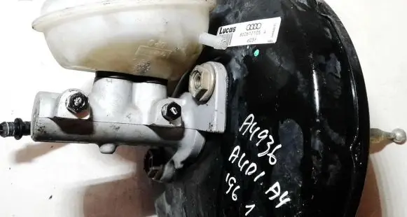 Audi A4 S4 B5 8D Master brake cylinder