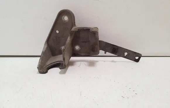 Iveco Daily 6th gen Gear shift cable bracket 8872940
