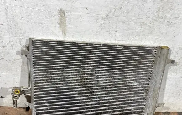 A/C cooling radiator (condenser)