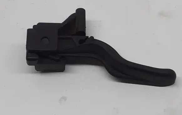 Opel Vectra C Engine bonnet (hood) release handle 24421819