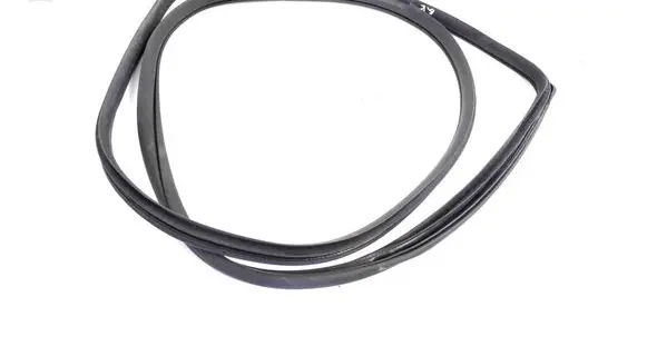 SsangYong Tivoli Rubber seal rear door 