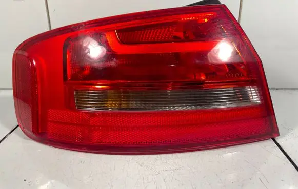 Audi A4 S4 B8 8K Rear/tail lights 01091401 181323 181319
