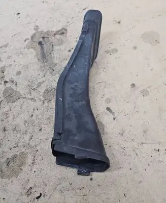 Opel Astra K Air intake duct part 13367310 70583634 226119857