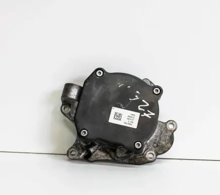 Volkswagen Golf Plus Vacuum pump 03L100J 03L145207