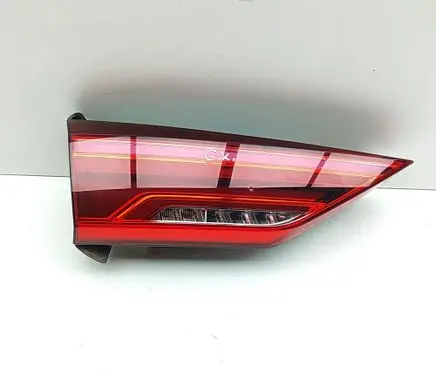 Audi Q3 F3 Tailgate rear/tail lights 83A945093A