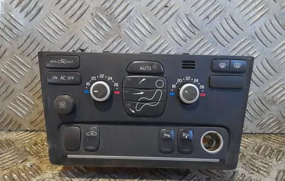 Volvo XC90 Climate control unit 30710682 07W16E01 M6152000162