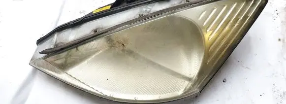 Ford Focus Headlight/headlamp