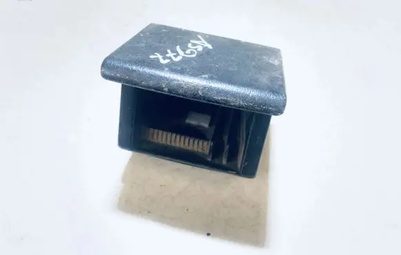 Volkswagen PASSAT B3 Car ashtray 357857962