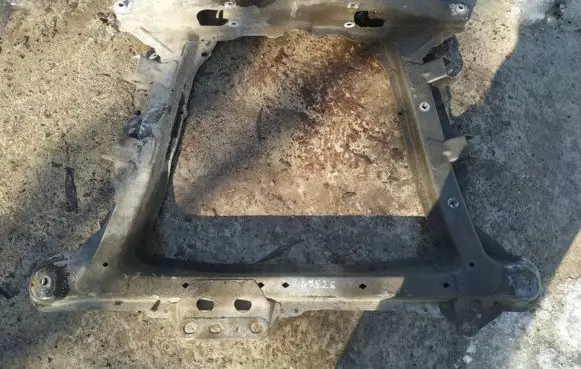 Renault Kangoo I Front subframe