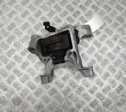 Mazda 6 Engine mount bracket K15639060