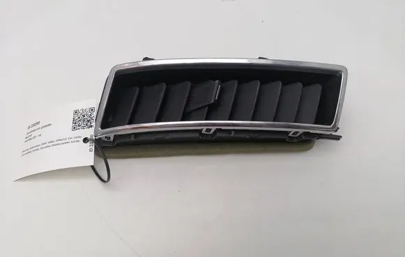 Ford Edge I Dash center air vent grill 7T4319C682 8428 U387