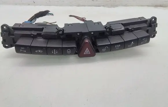 Mercedes-Benz S W220 Hazard light switch 2208217958