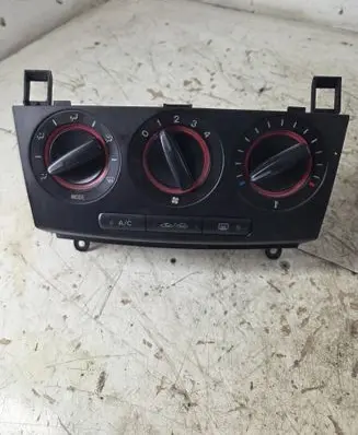 Mazda 3 I Climate control unit