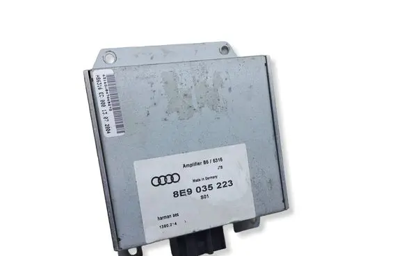 Audi A4 S4 B6 8E 8H Sound amplifier 8E9035223