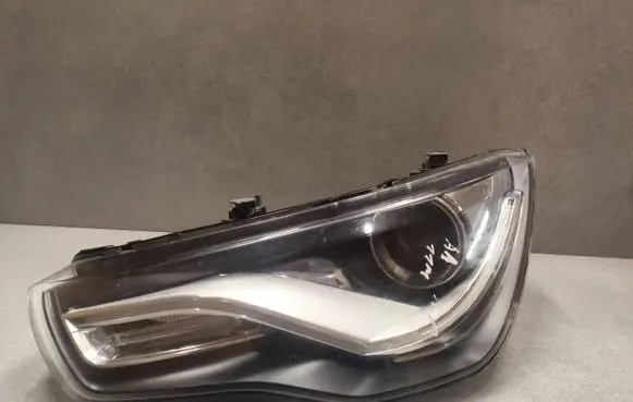Audi A1 Headlight/headlamp 8X0941003M 7003300000 0200299213