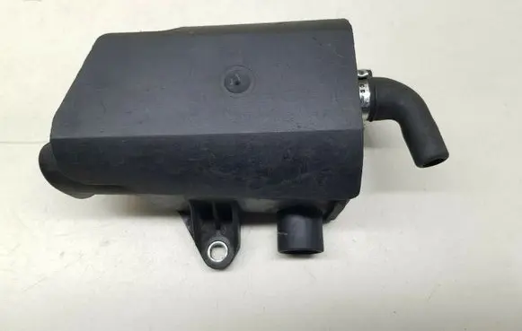Volvo S40, V40 Breather/breather pipe/hose 1271988
