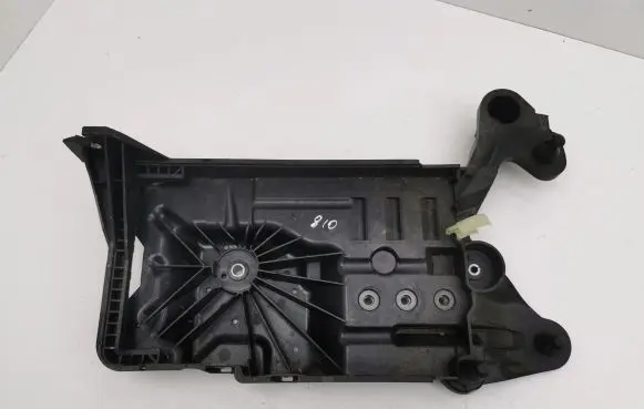 Battery tray