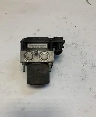 Ford Mondeo Mk III ABS Pump 0265800381 495L4150904