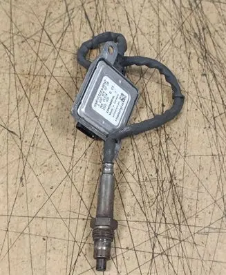 Mercedes-Benz Sprinter W906 Lambda probe sensor A0009050008