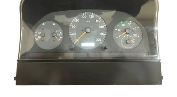 Volkswagen II LT Speedometer (instrument cluster) 2D0919860F 110008848