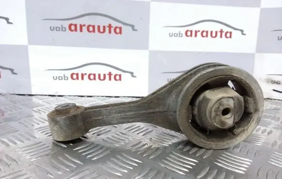 Ford Fiesta Engine mount bracket 96BF6P082AD