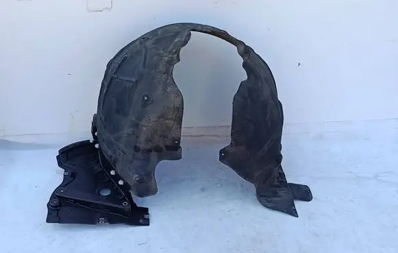 Audi A6 S6 C8 4K Front wheel arch liner splash guards 4K0821172N