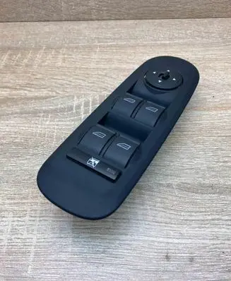 Ford Galaxy Electric window control switch 6M2T14A132AE